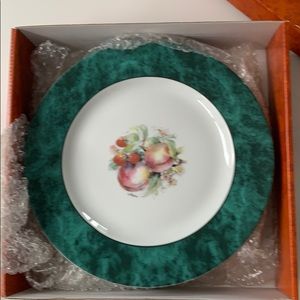 NWB Phillipe Deshoulieres Set of 4 Dessert plates